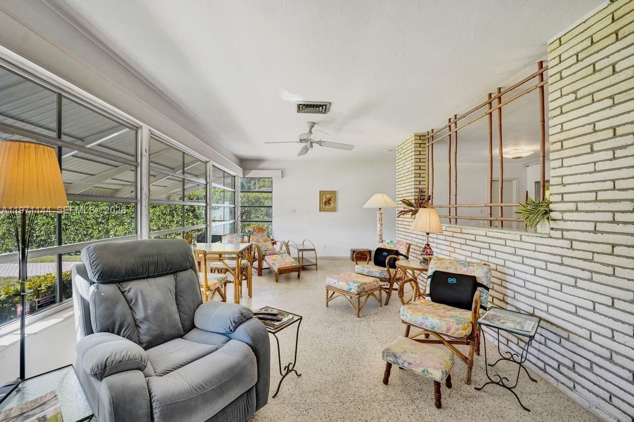 1235 Jefferson St, Hollywood, FL 33019 Photo