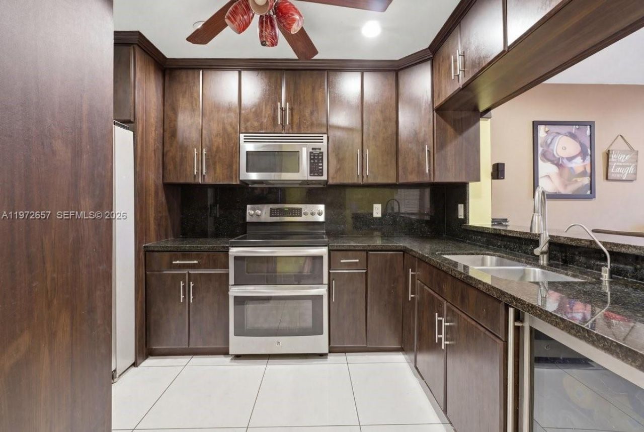 20839 NW 4th St , Pembroke Pines, FL 33029 Photo