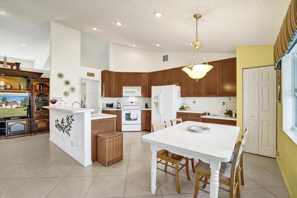 3151 Overlook Rd, Davie, FL 33328 Photo