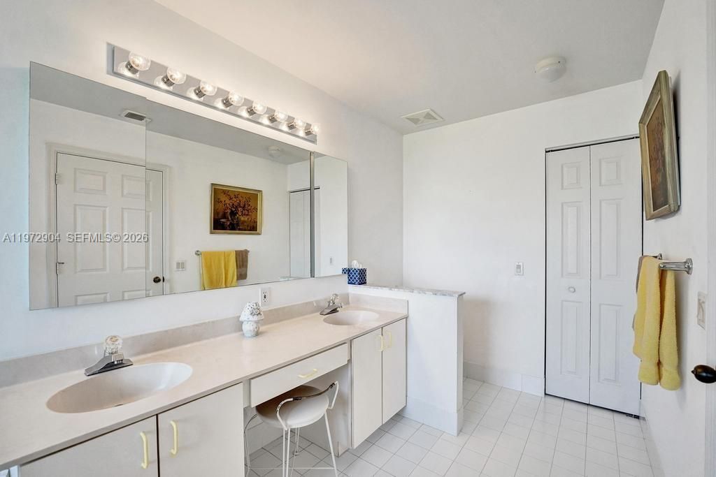 3151 Overlook Rd, Davie, FL 33328 Photo