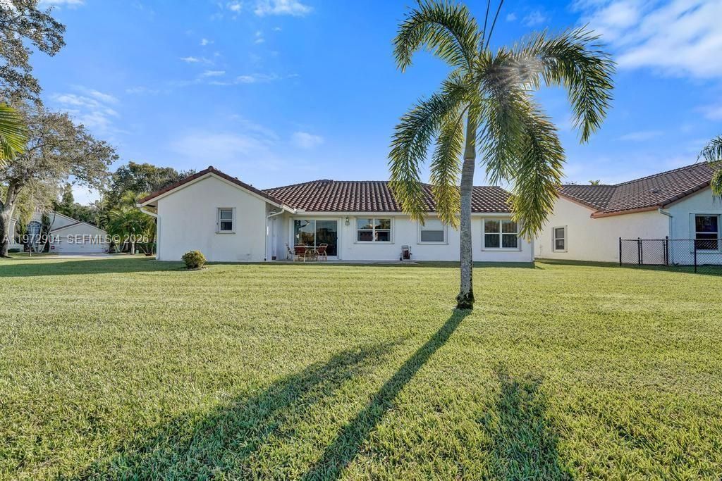 3151 Overlook Rd, Davie, FL 33328 Photo