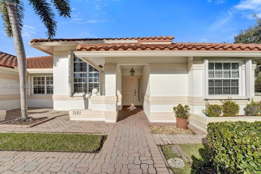 3151 Overlook Rd, Davie, FL 33328 Photo