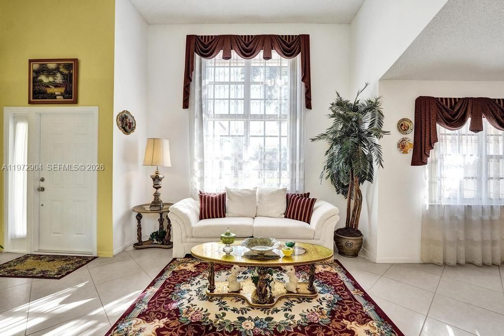 3151 Overlook Rd, Davie, FL 33328 Photo