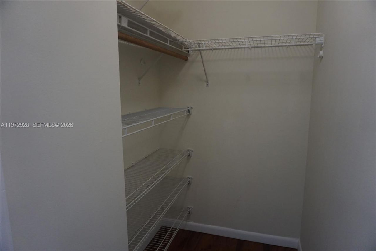 290 174th St, Unit 2014, Sunny Isles Beach, FL 33160 Photo