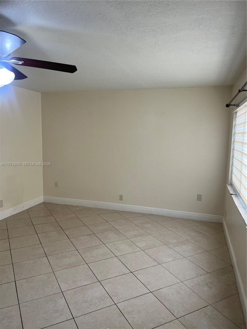 13 Matador Ln, Unit 4-27, Davie, FL 33324 Photo
