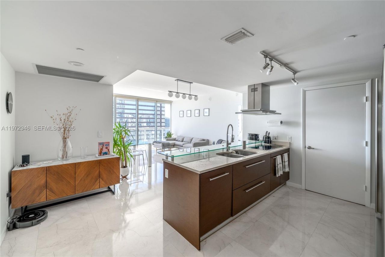 495 Brickell Ave, Unit 3211, Miami, FL 33131 Photo