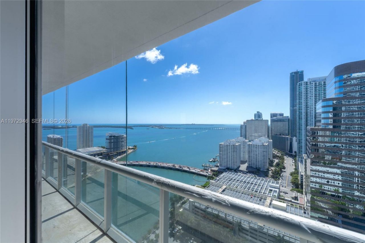 495 Brickell Ave, Unit 3211, Miami, FL 33131 Photo