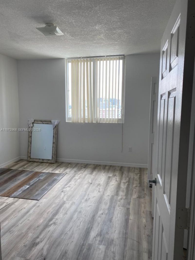 275 NE 18th St , Unit 2009, Miami, FL 33132 Photo