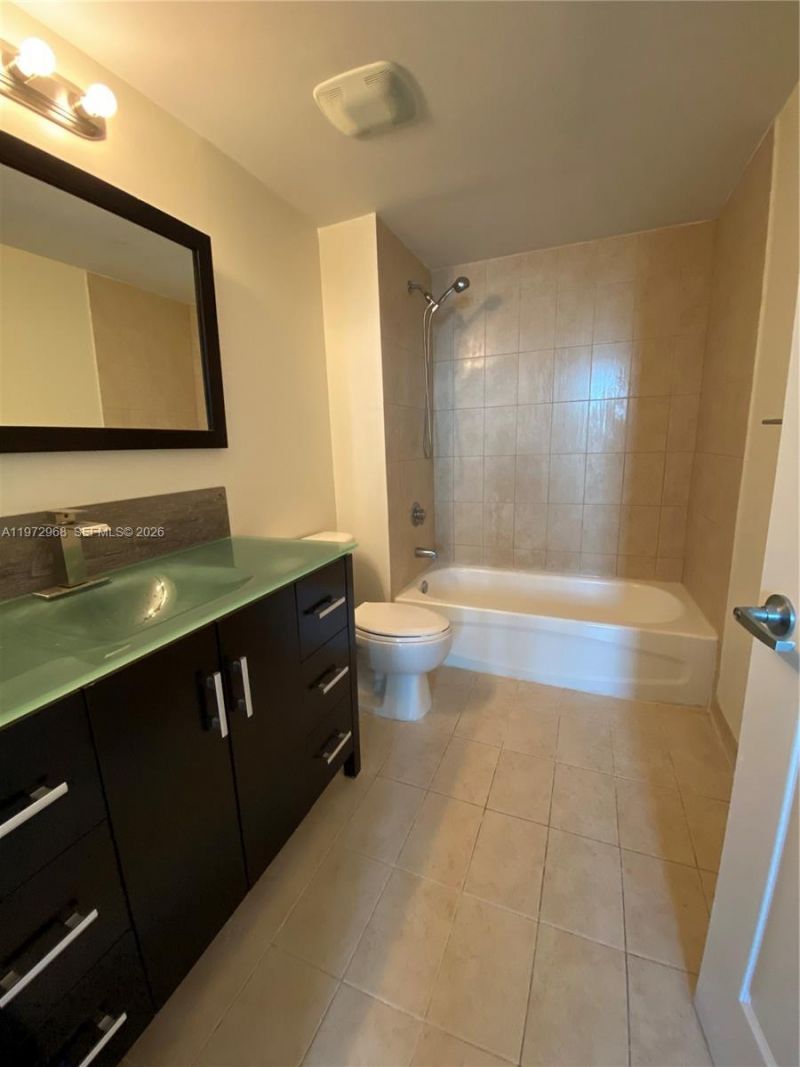 275 NE 18th St , Unit 2009, Miami, FL 33132 Photo