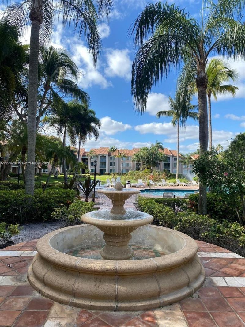 12166 Saint Andrews Pl , Unit 108, Miramar, FL 33025 Photo