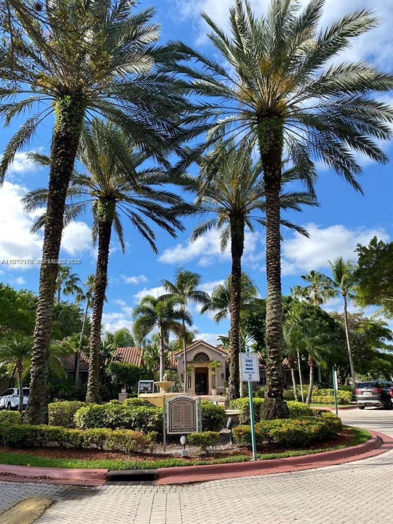 12166 Saint Andrews Pl , Unit 108, Miramar, FL 33025 Photo