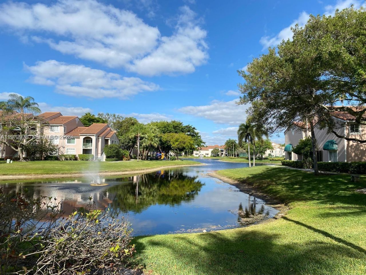 12166 Saint Andrews Pl , Unit 108, Miramar, FL 33025 Photo