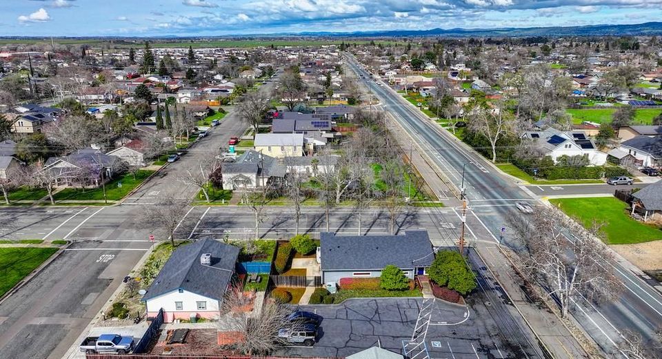 496 East Ave, Lincoln, CA 95648 Photo