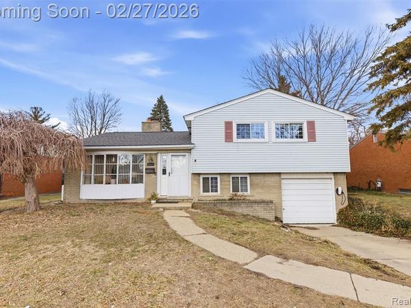 3149 Menge Avenue, Warren, MI 48091