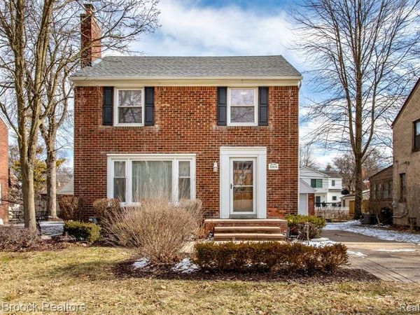 26434 Wyoming Road, Huntington Woods, MI 48070