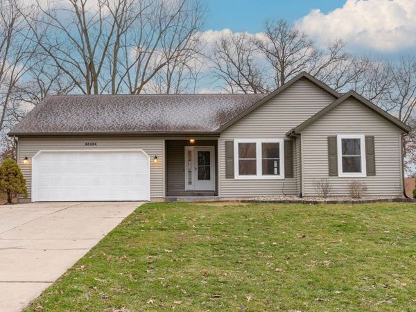 53134 Old Farm Road, Elkhart, IN 46514