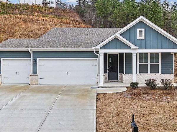 33 Brookside Way NW, Cartersville, GA 30121