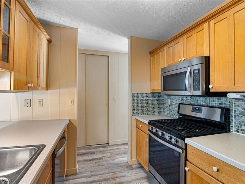 17338 Ridge Creek Road, Strongsville, OH 44136 Photo 14