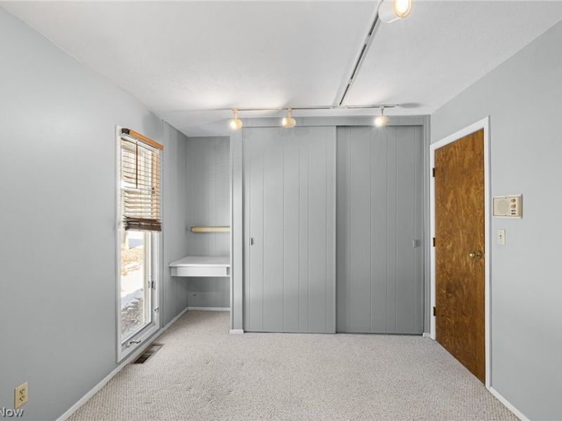 17338 Ridge Creek Road, Strongsville, OH 44136 Photo 22