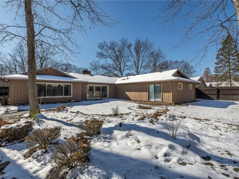 17338 Ridge Creek Road, Strongsville, OH 44136 Photo 5