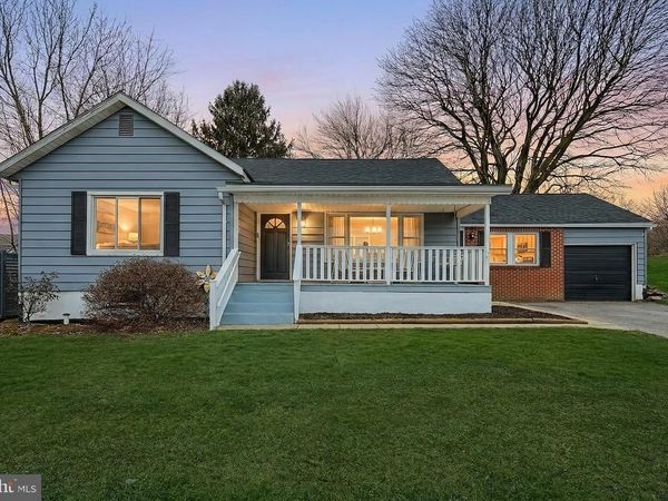 2202 WINDSOR ROAD, WINDSOR, PA 17366