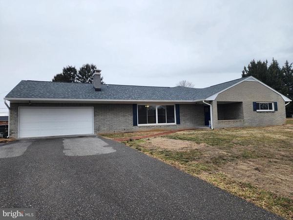 15 BRIGHTWOOD CIRCLE , HAGERSTOWN, MD 21740