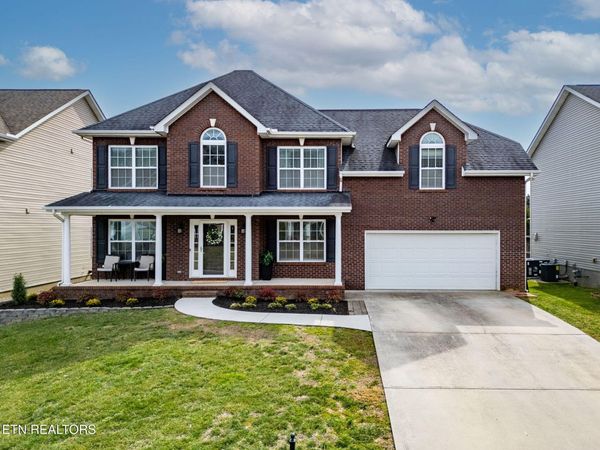 6040 Loftis Creek Lane, Knoxville, TN 37924