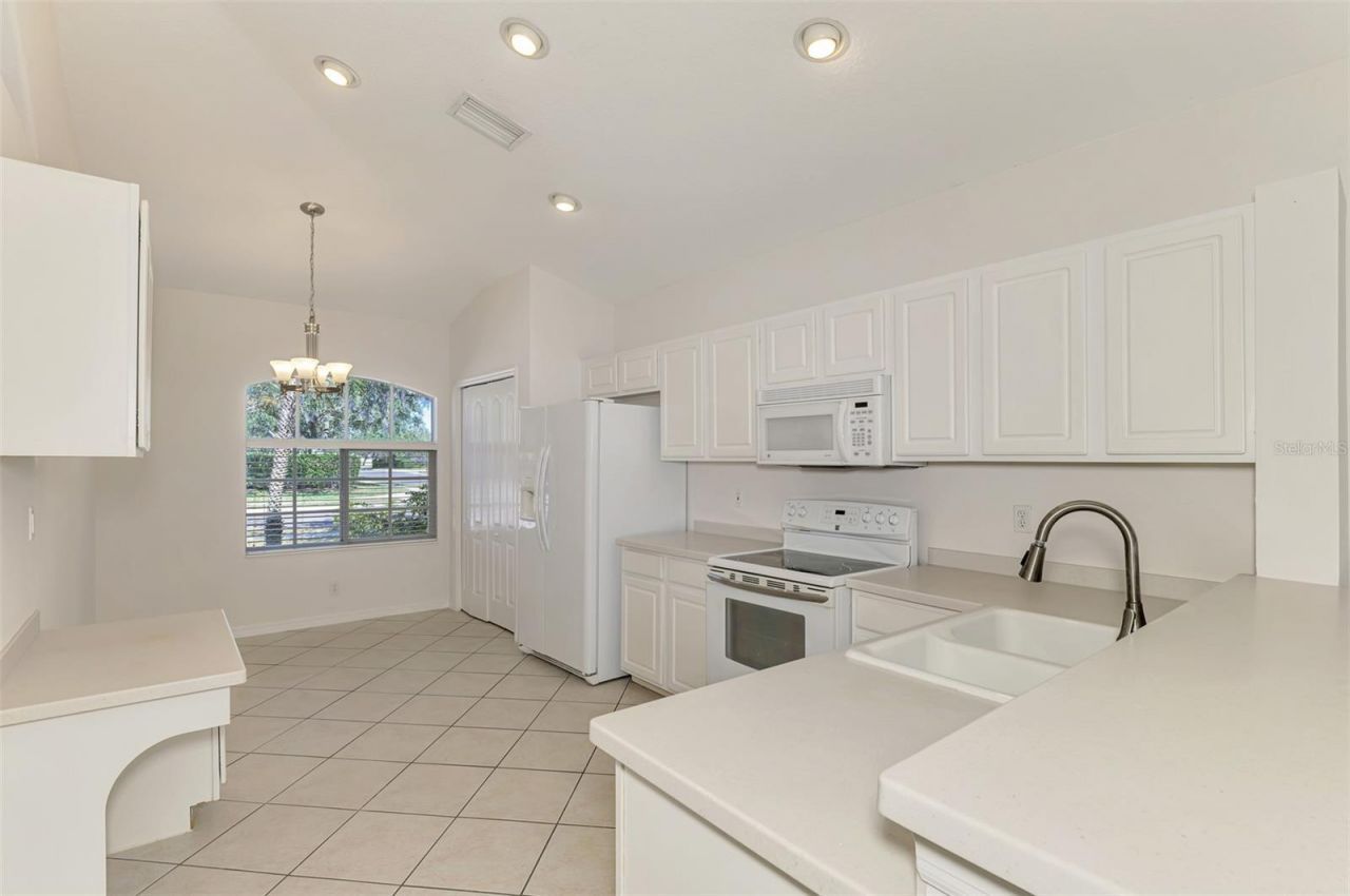 8705 Monterey Bay Loop, Bradenton, FL 34212 Photo