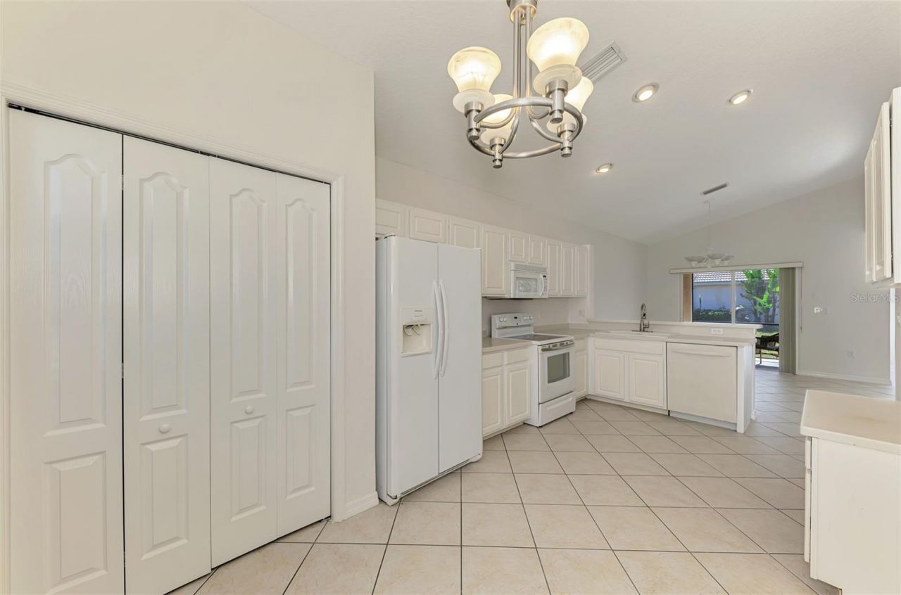 8705 Monterey Bay Loop, Bradenton, FL 34212 Photo