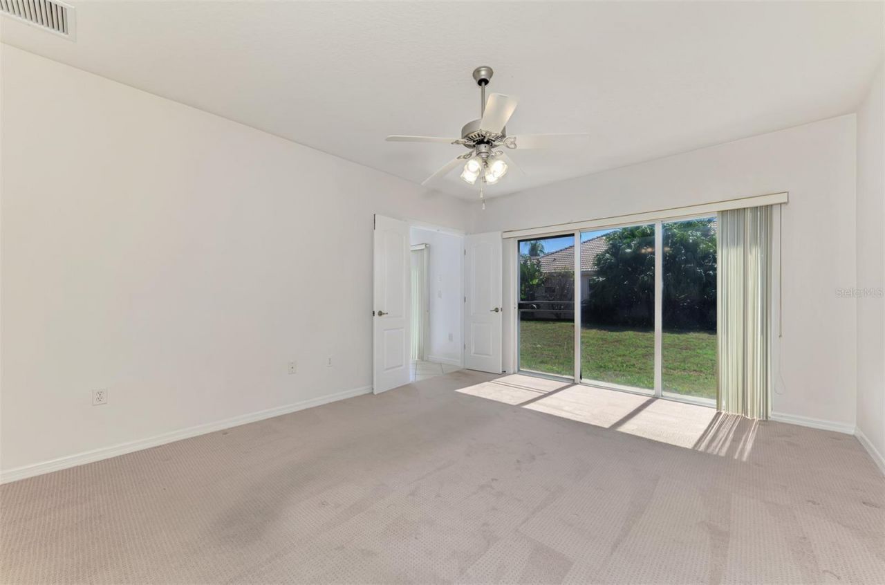 8705 Monterey Bay Loop, Bradenton, FL 34212 Photo