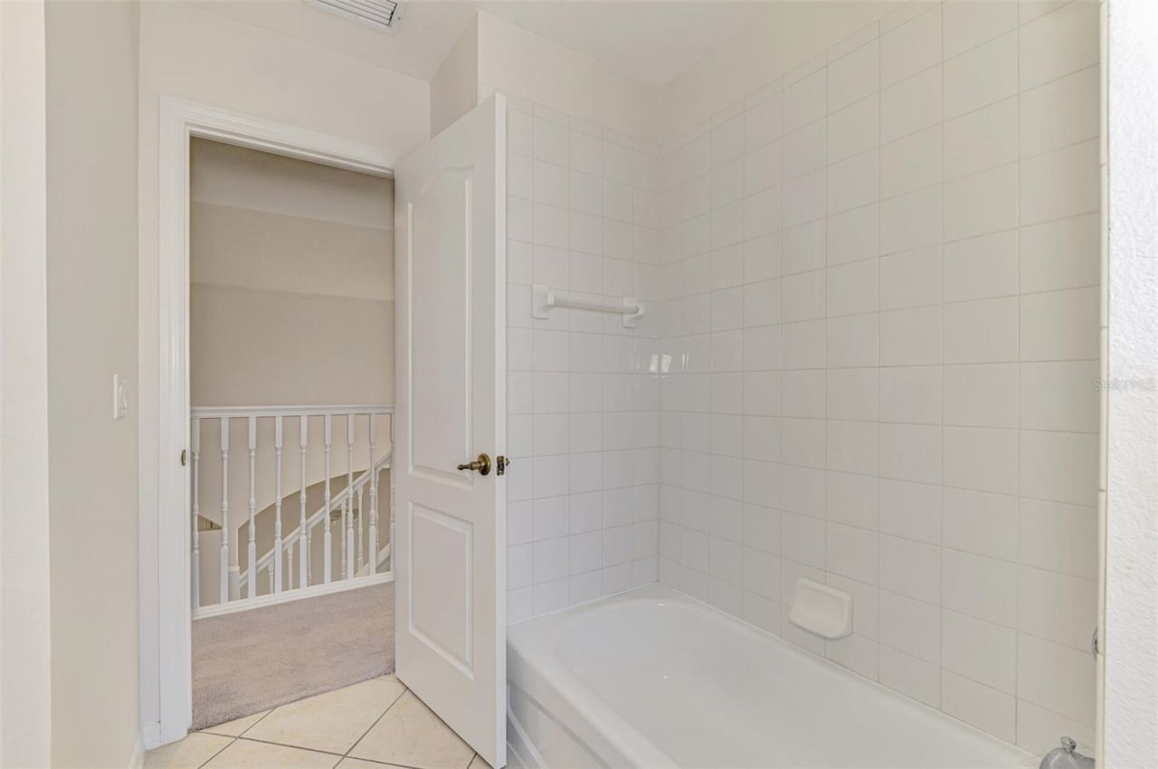 8705 Monterey Bay Loop, Bradenton, FL 34212 Photo