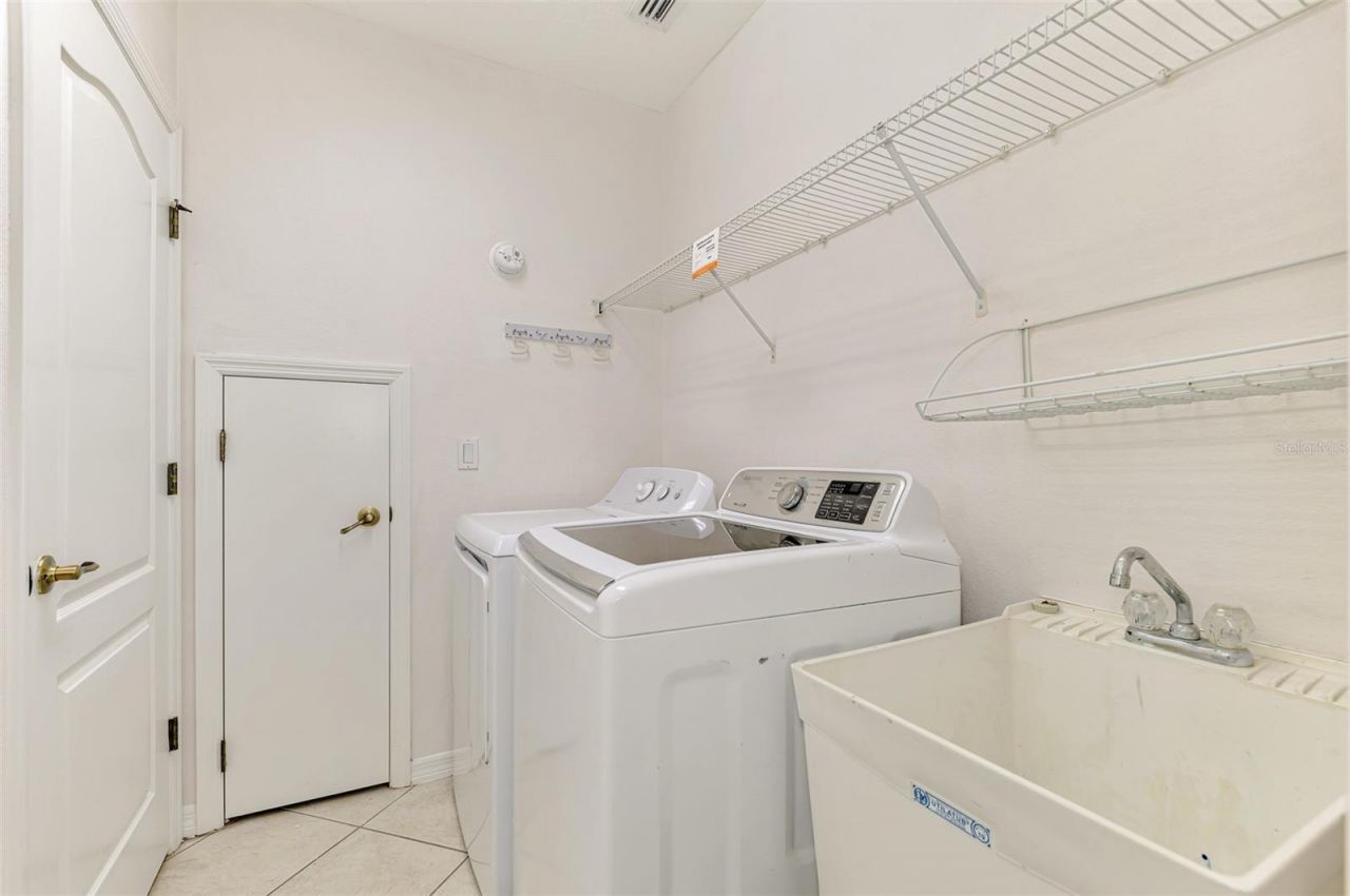 8705 Monterey Bay Loop, Bradenton, FL 34212 Photo