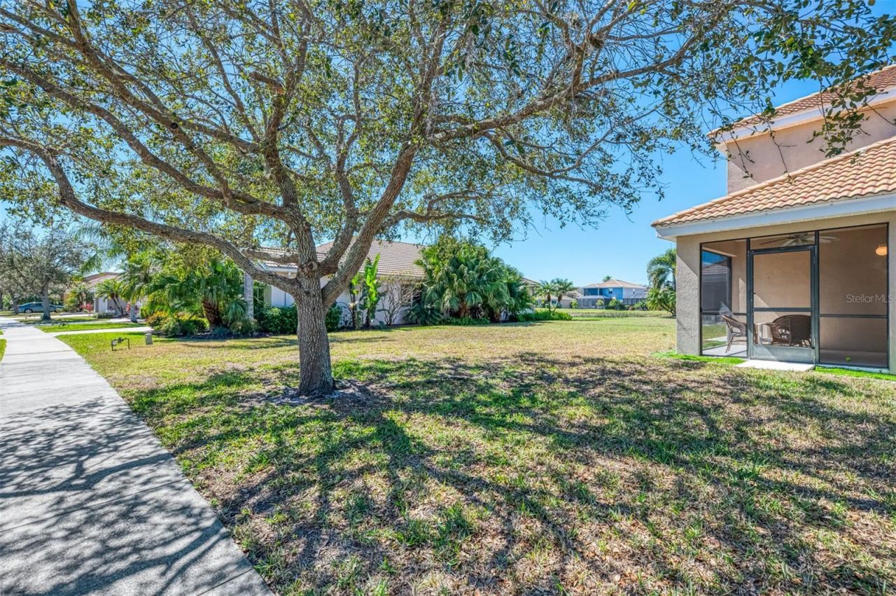8705 Monterey Bay Loop, Bradenton, FL 34212 Photo