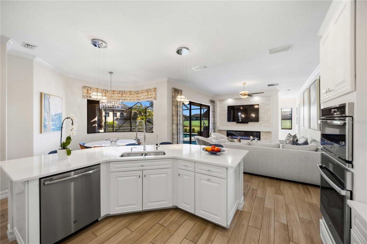 5641 Arnie Loop, Bradenton, FL 34211 Photo