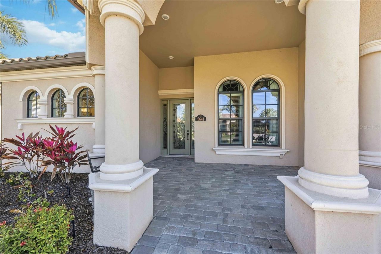 5641 Arnie Loop, Bradenton, FL 34211 Photo