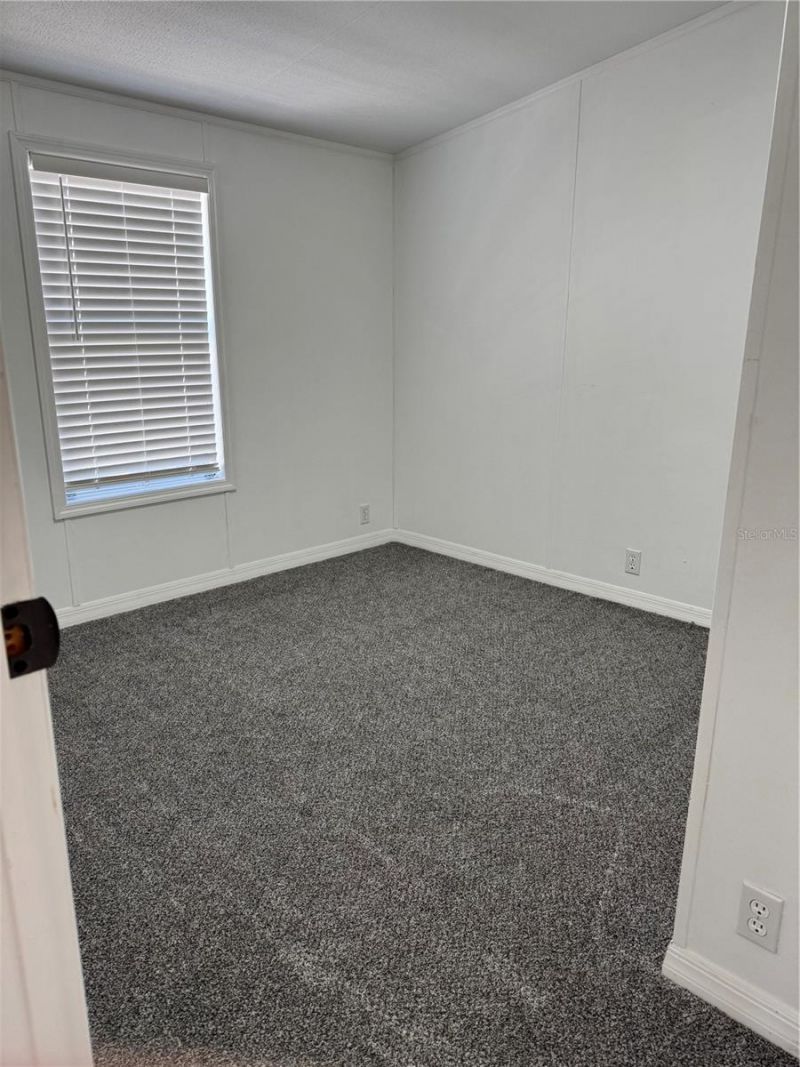 5525 W Evans Street , Coleman, FL 33521 Photo