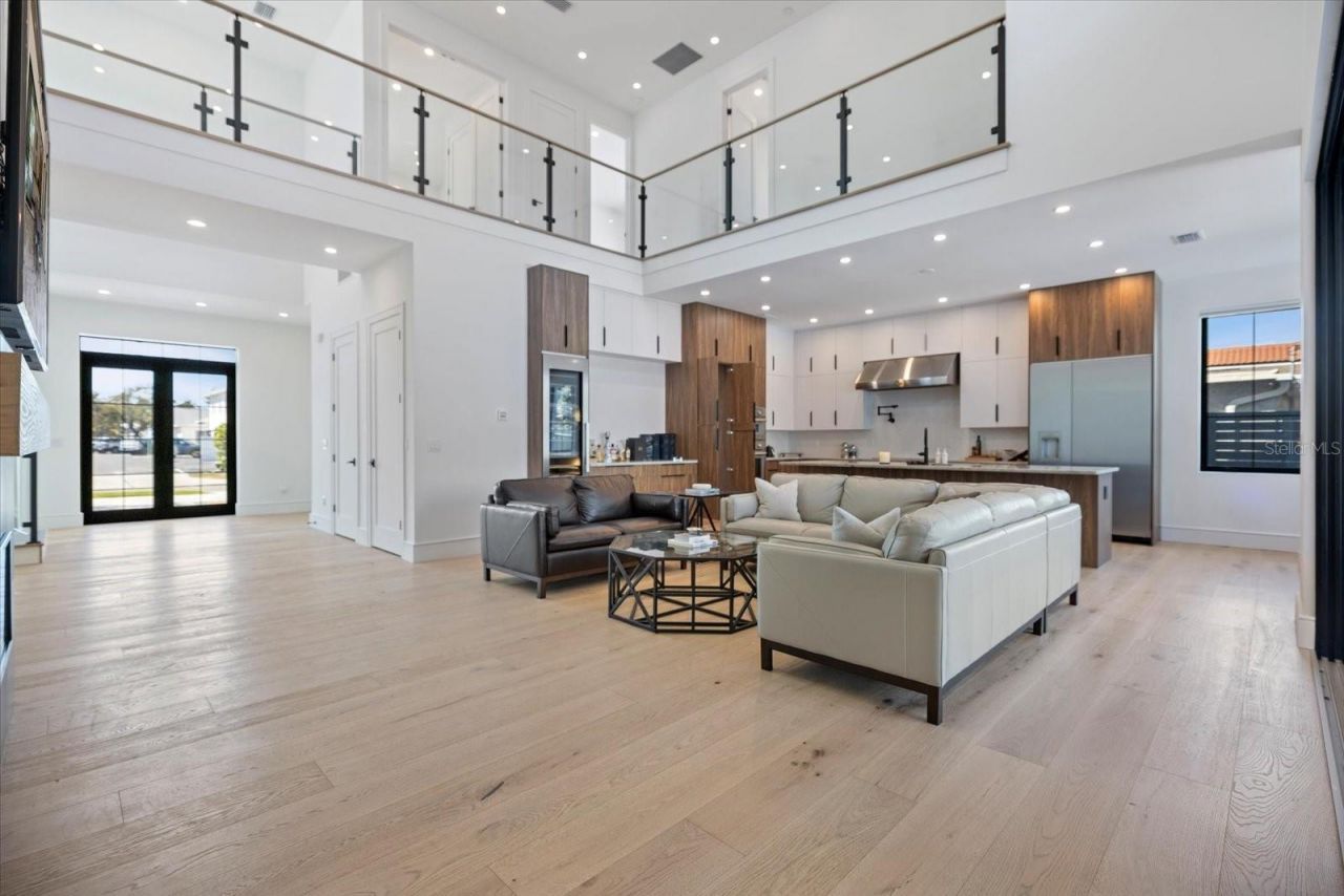 2045 Goldenrod Street, Sarasota, FL 34239 Photo