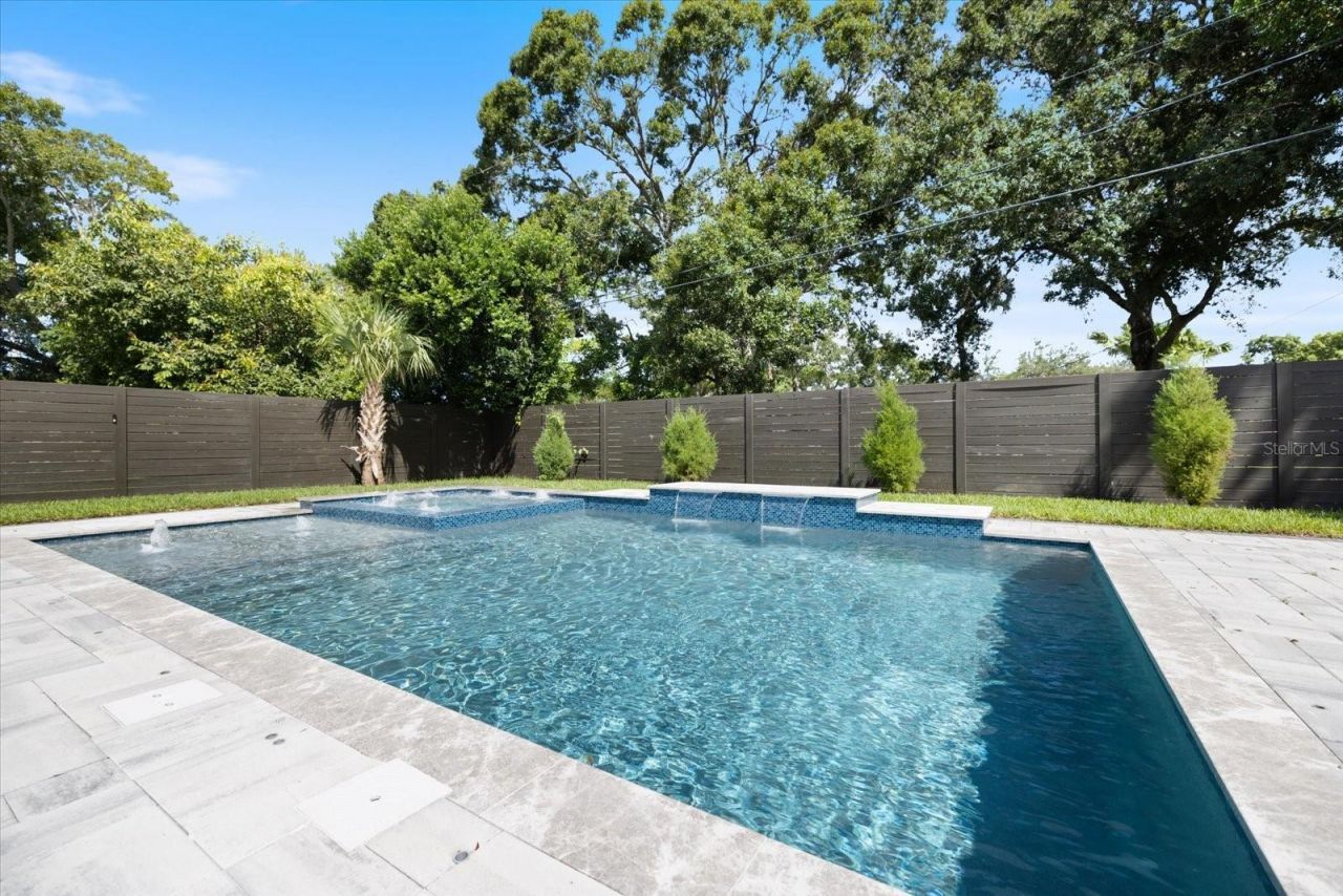 2045 Goldenrod Street, Sarasota, FL 34239 Photo