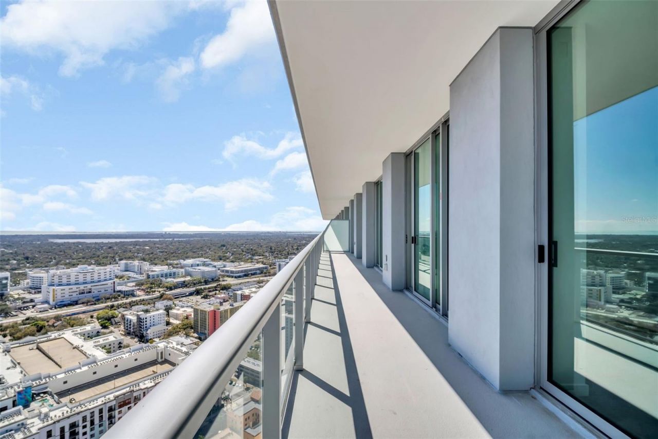 400 Central Avenue, Unit 3606, Saint Petersburg, FL 33701 Photo