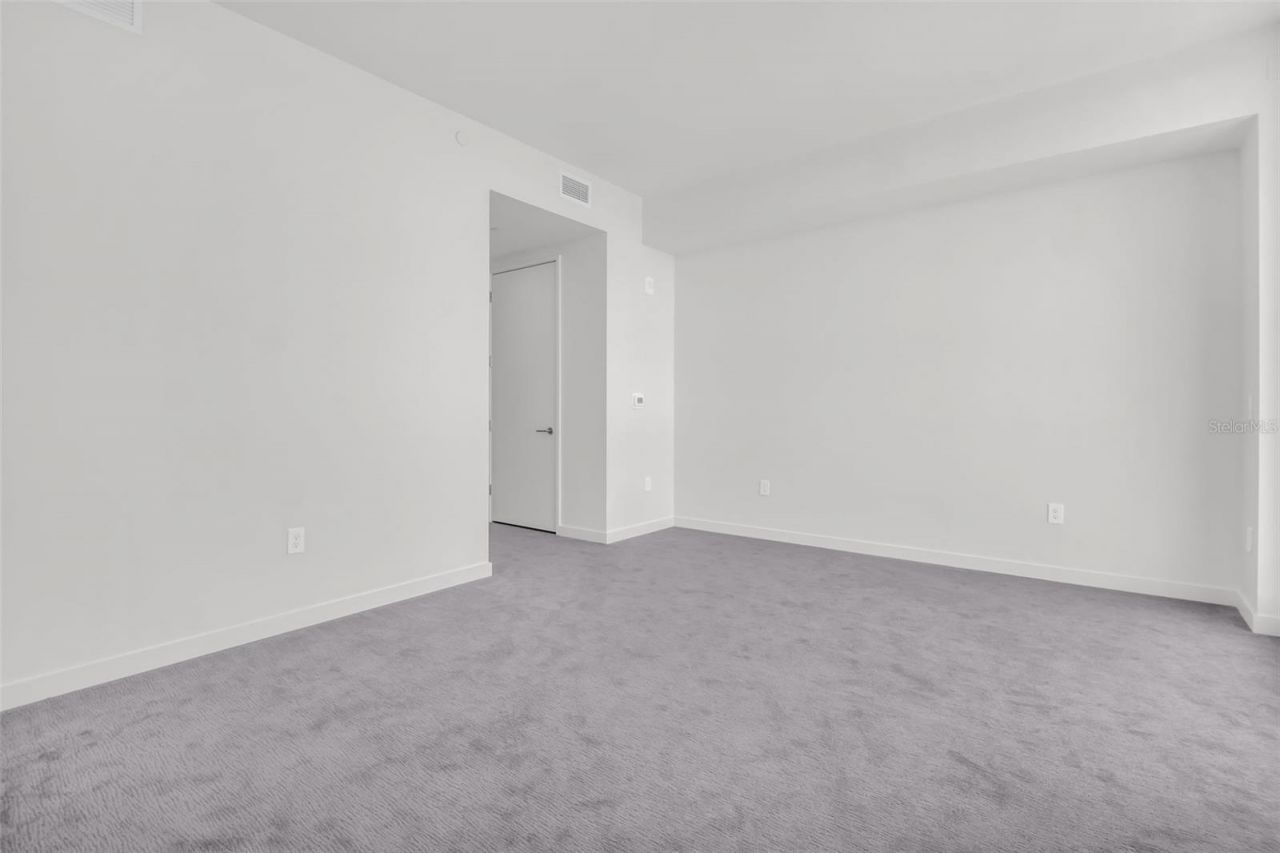 400 Central Avenue, Unit 3606, Saint Petersburg, FL 33701 Photo