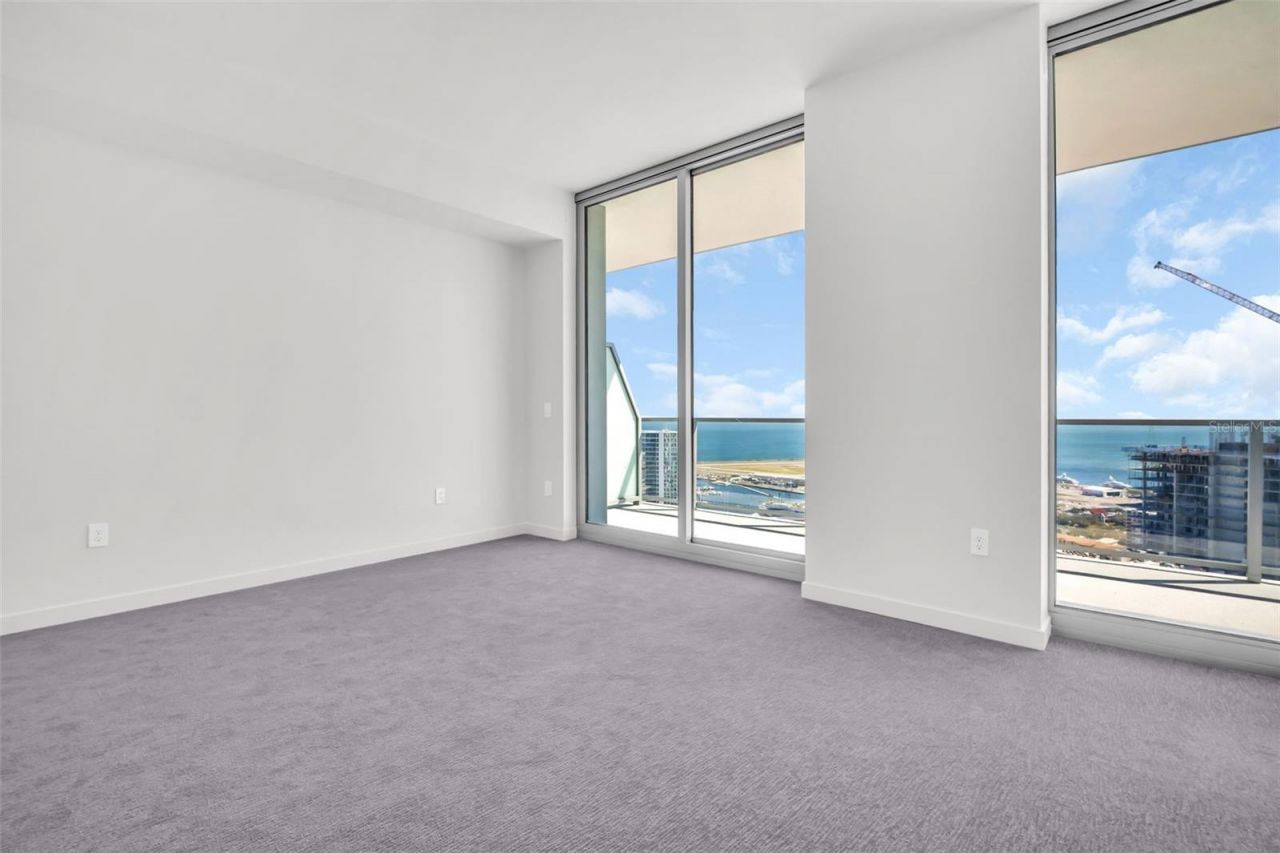 400 Central Avenue, Unit 3606, Saint Petersburg, FL 33701 Photo