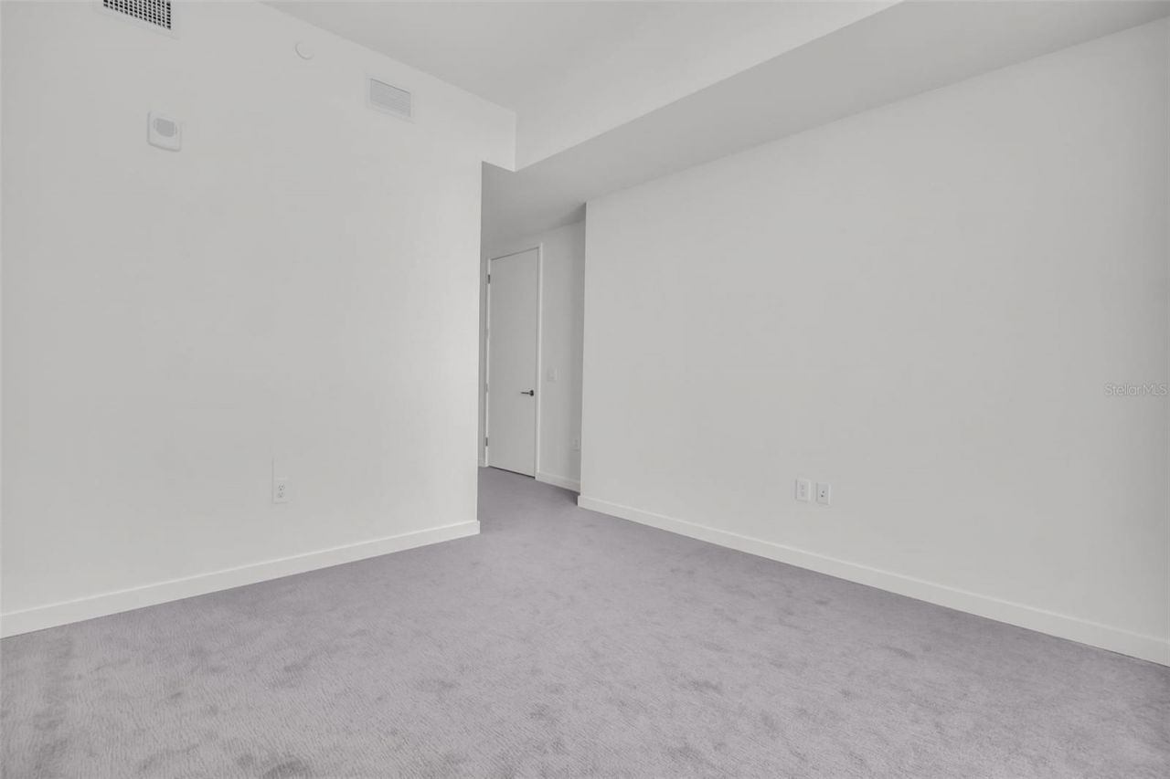 400 Central Avenue, Unit 3606, Saint Petersburg, FL 33701 Photo