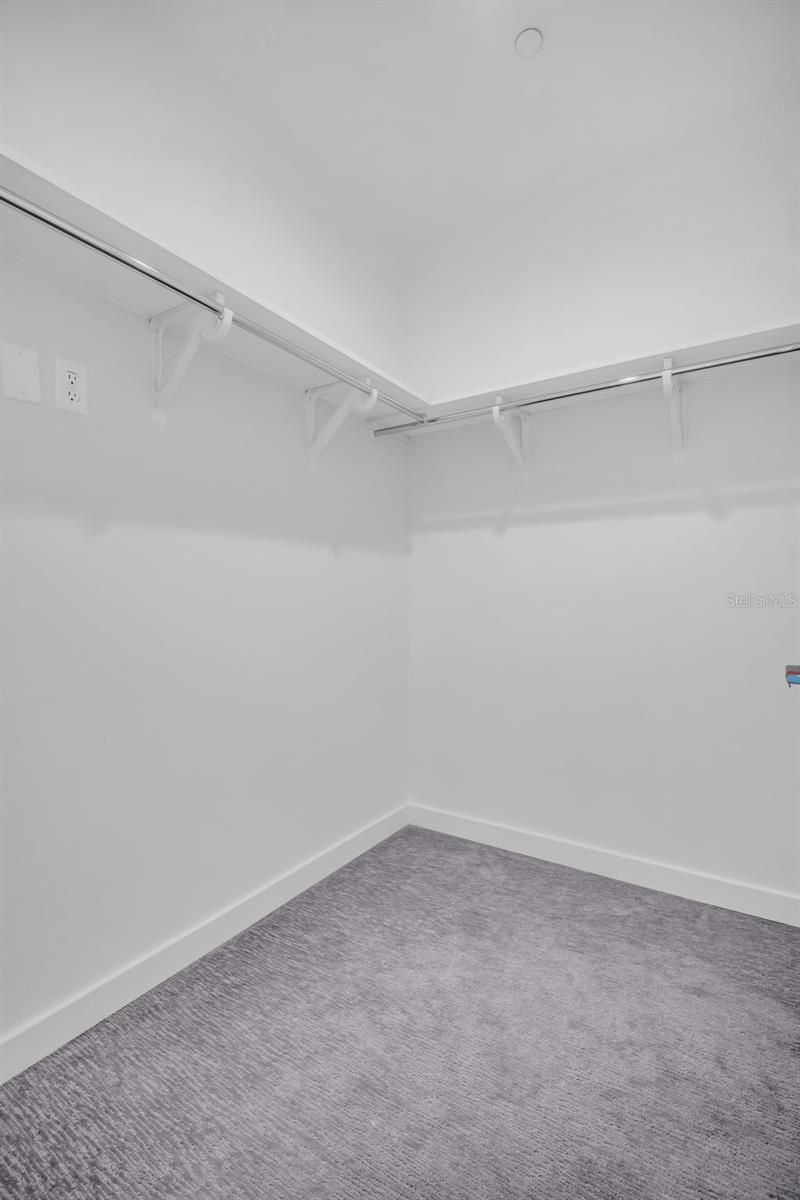 400 Central Avenue, Unit 3606, Saint Petersburg, FL 33701 Photo