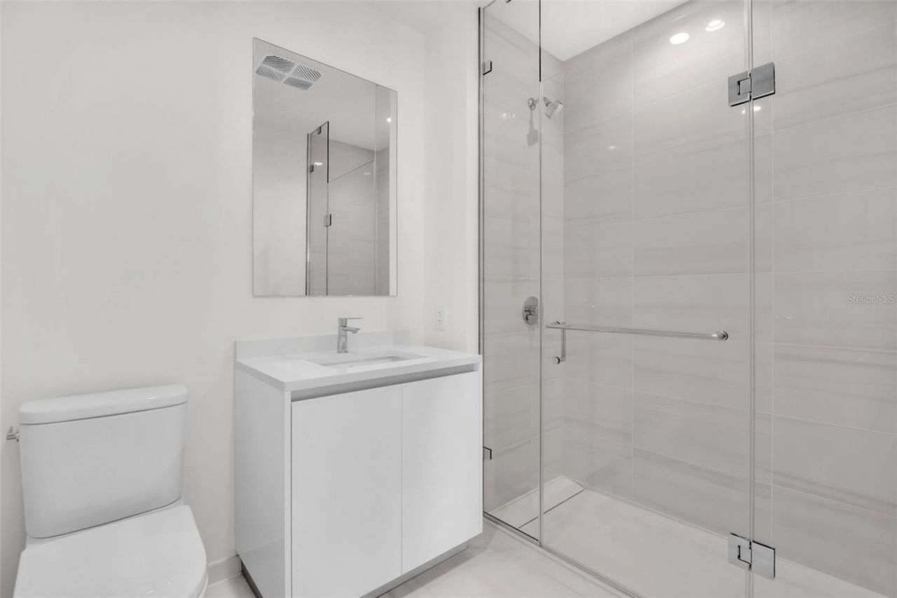 400 Central Avenue, Unit 3606, Saint Petersburg, FL 33701 Photo