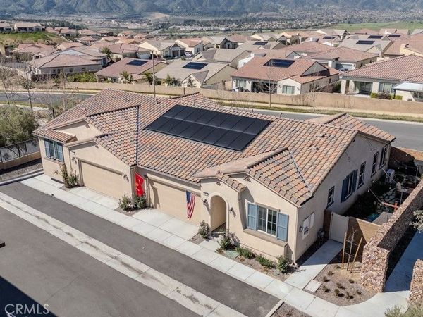 24123 E Beacon Court, Corona, CA 92883