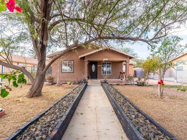 222 N Lake St, Calipatria, CA 92233