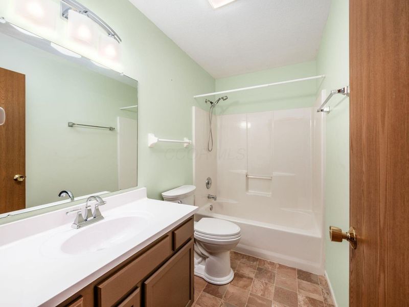 180 Lexington Boulevard, Delaware, OH 43015 Photo 29