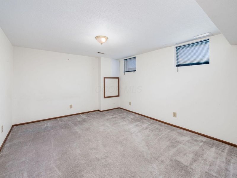 180 Lexington Boulevard, Delaware, OH 43015 Photo 36