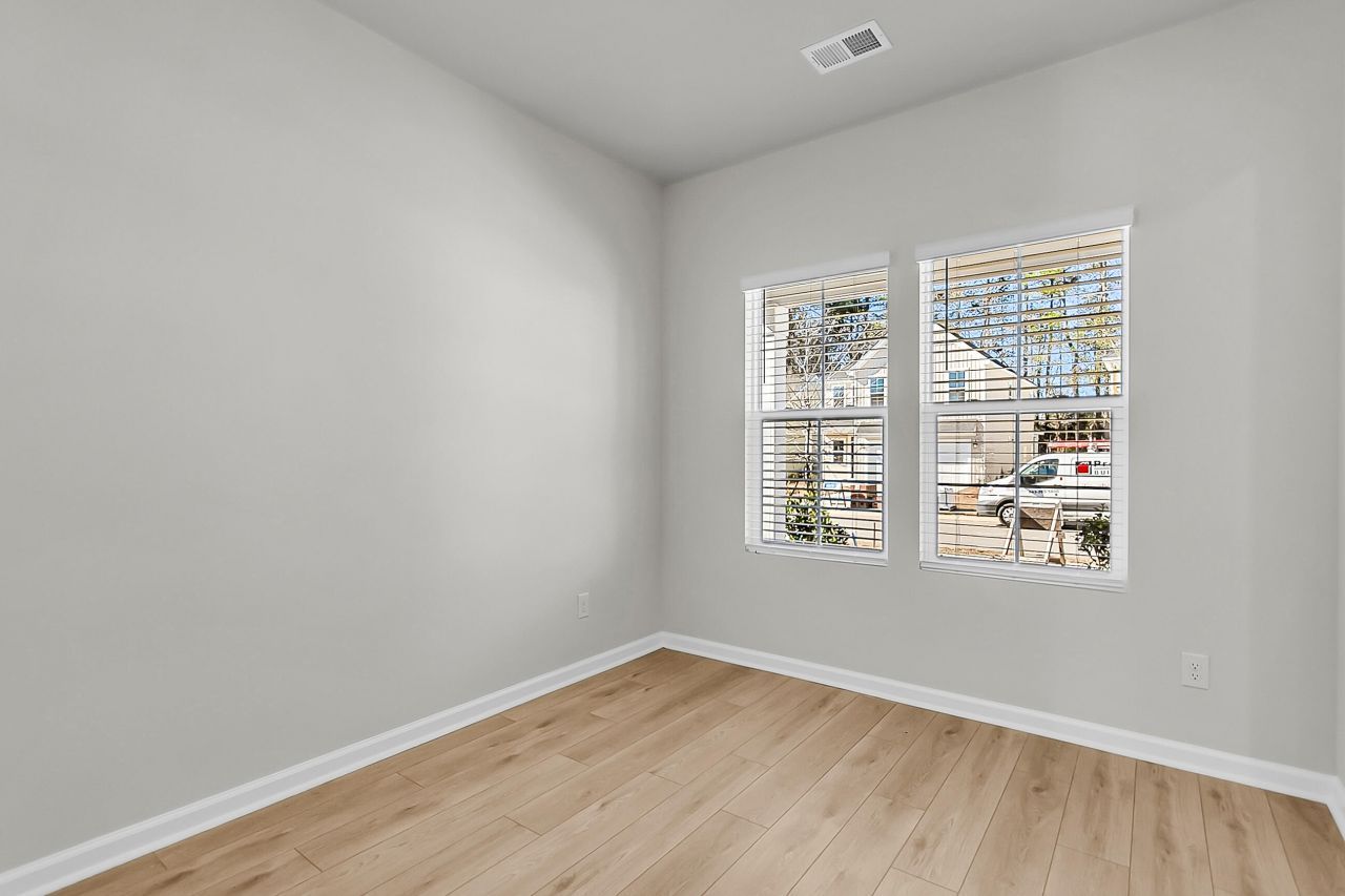 263 Clarabelle Lane Photo 9