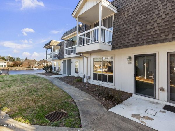 550 Post Road, Ridgeland, MS 39157